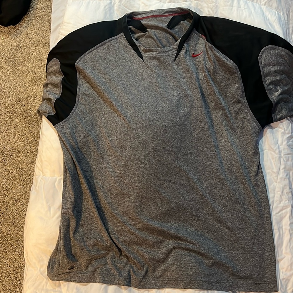 Nike grey t shirt xl